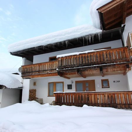 Boutique Apartment In Brixen With Mountain View Brixen im Thale Kültér fotó