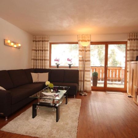 Boutique Apartment In Brixen With Mountain View Brixen im Thale Kültér fotó